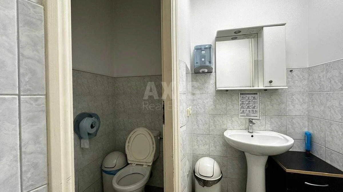 Trade object vul. Skoropads'kogo Pavla 63, 1235m26989711