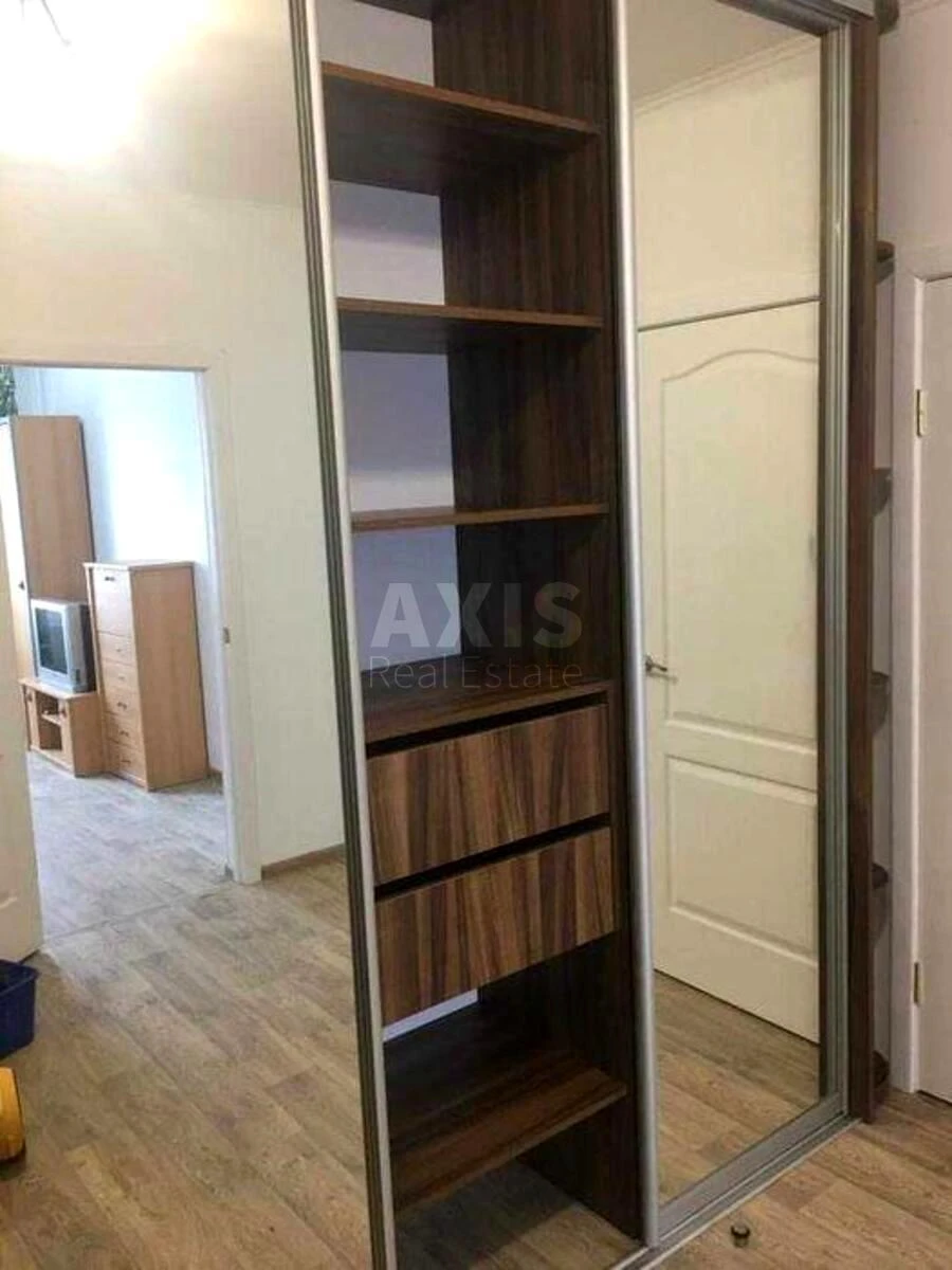 3k apartment vul. Verbyc'kogo Arhitektora 9Г664687