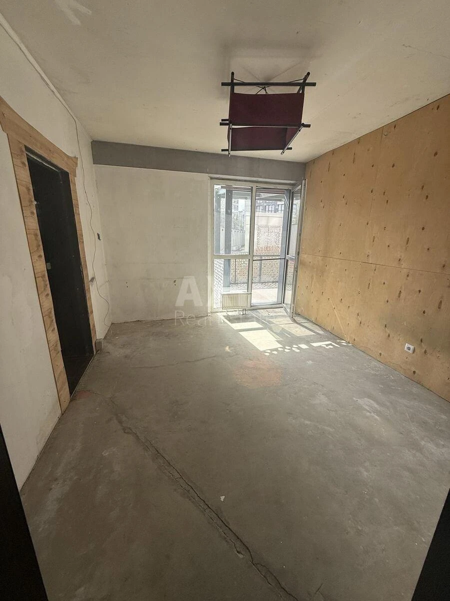 4к квартира ул. Липковского Василия Митрополита 16А7123715