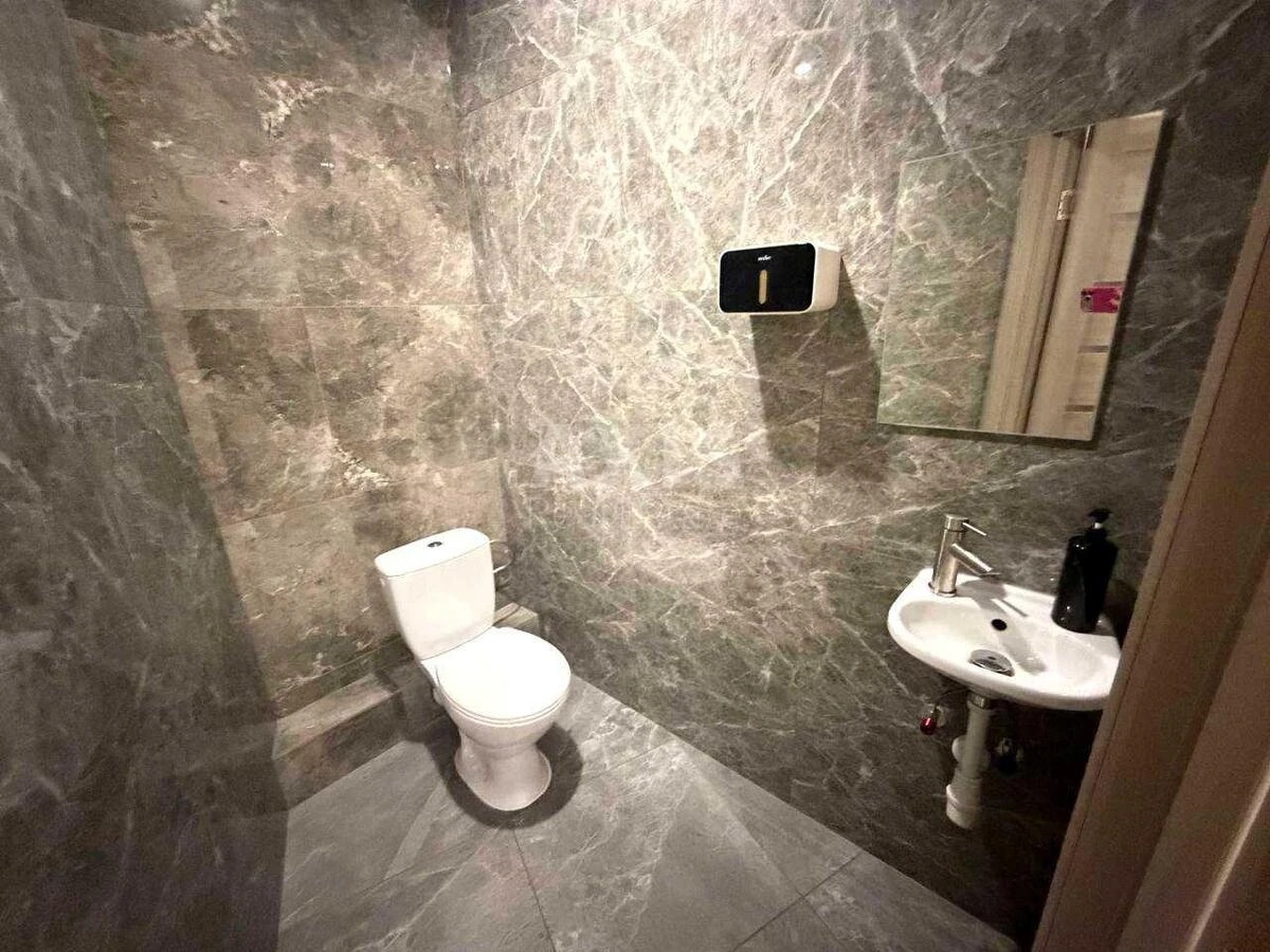 Офис ул. Центральная 21А, 84м27127917