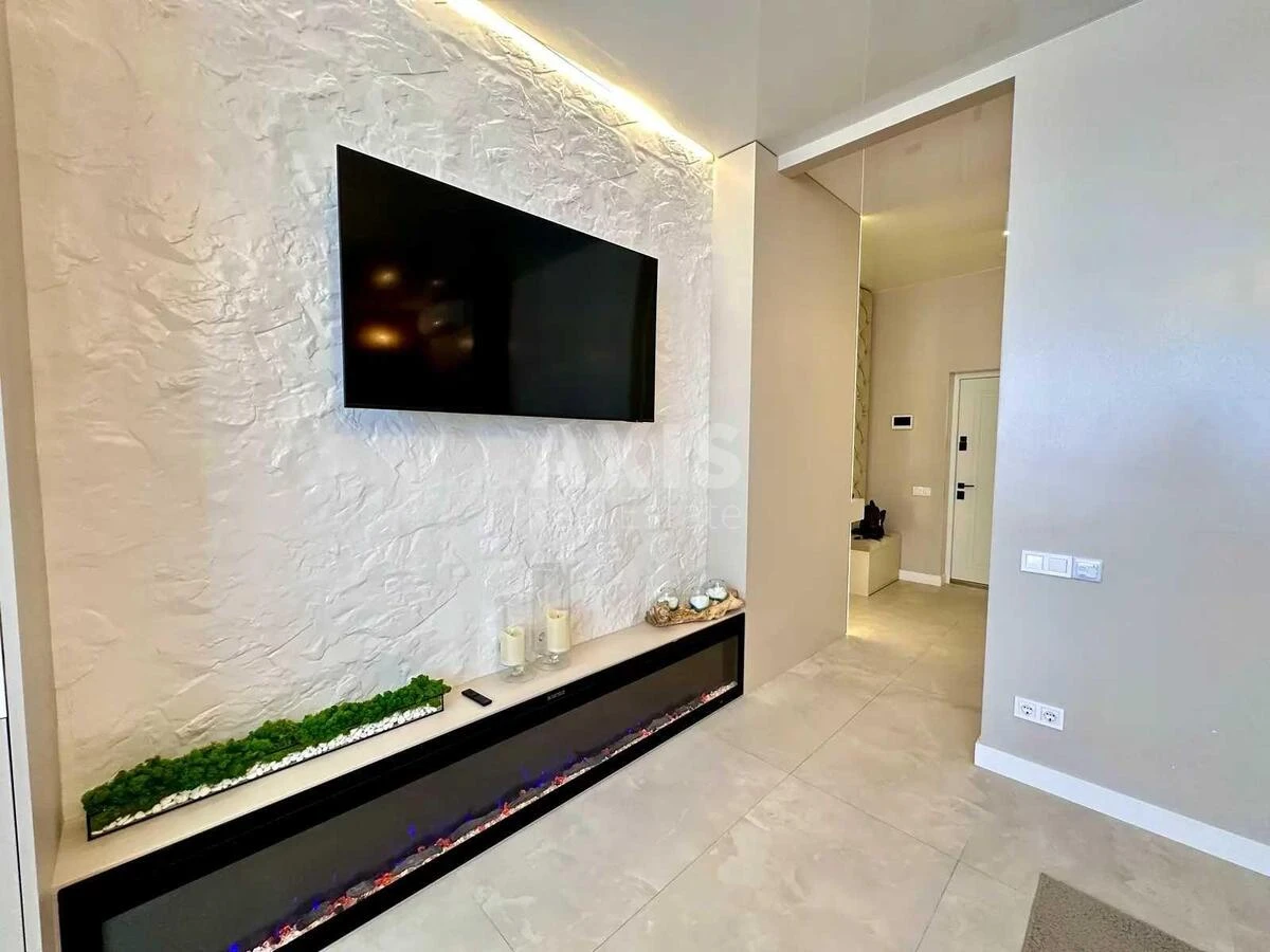 1k apartment vul. Lypkivs'kogo Vasylja Mytropolyta 37Б700557