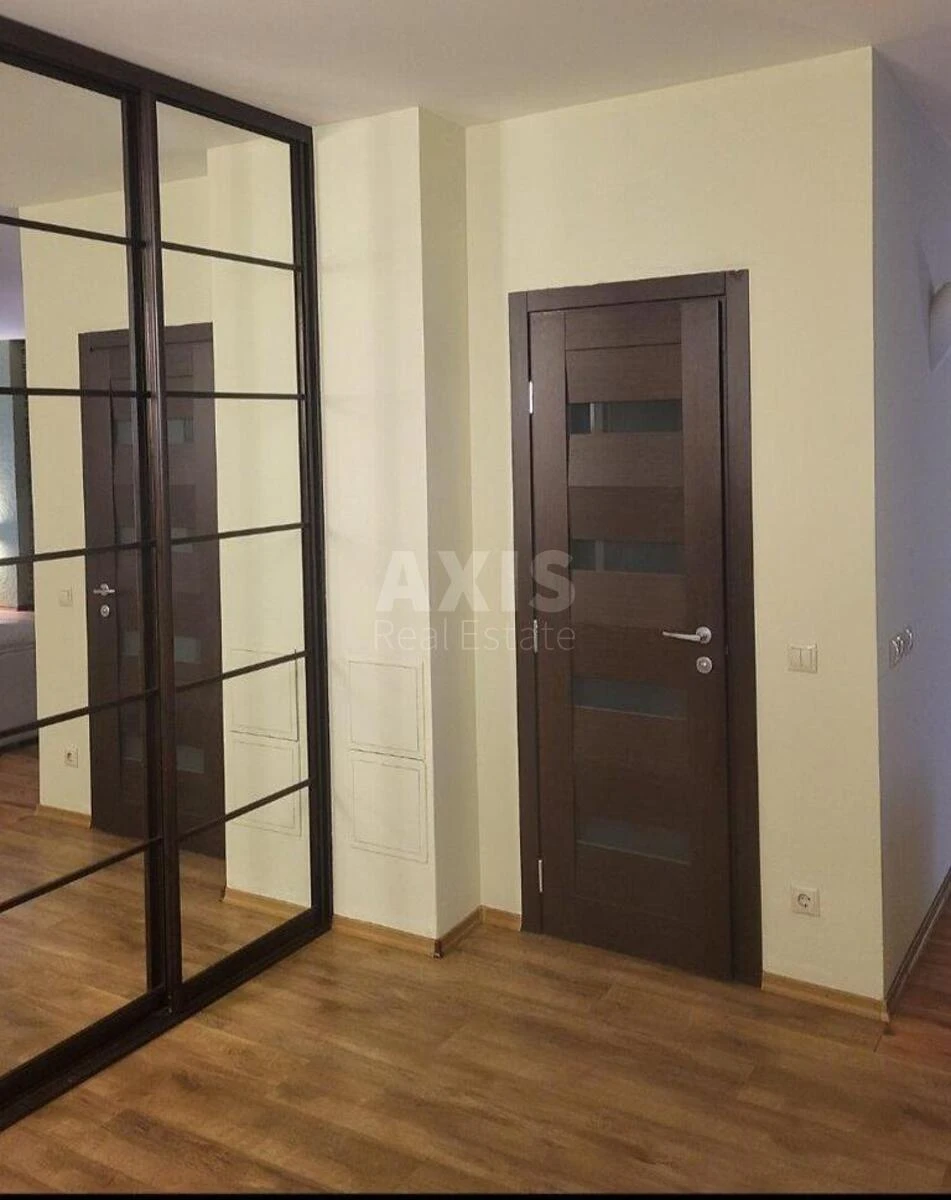 3к квартира ул. Окипной Раисы 106902513