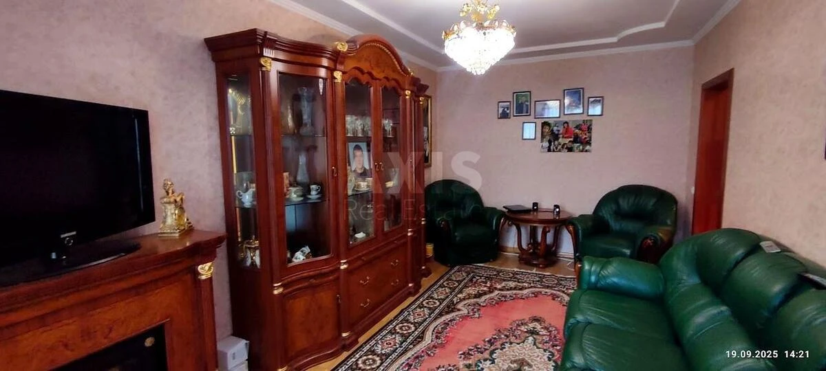 3k apartment pr-t Glushkova Akademika 47658445