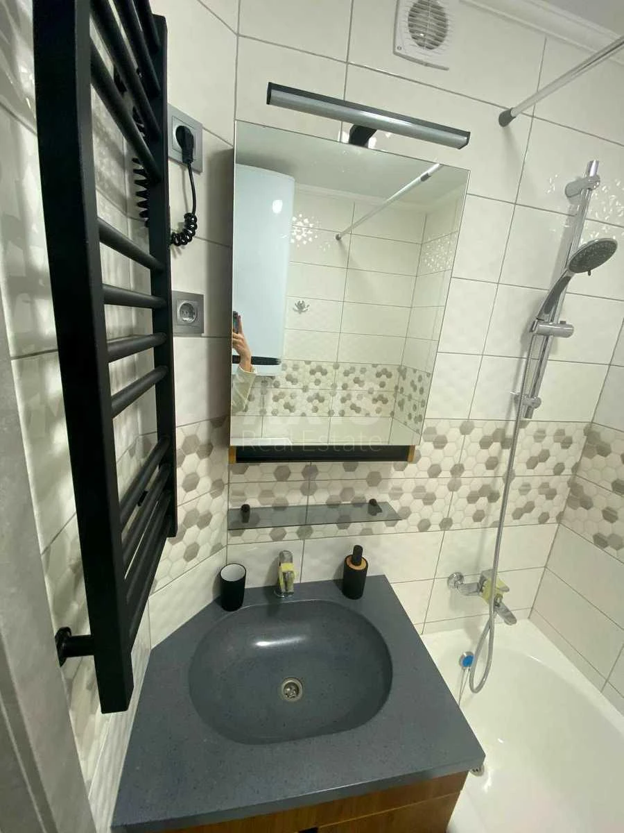 2k apartment vul. Velyka Vasyl'kivs'ka 40А711366