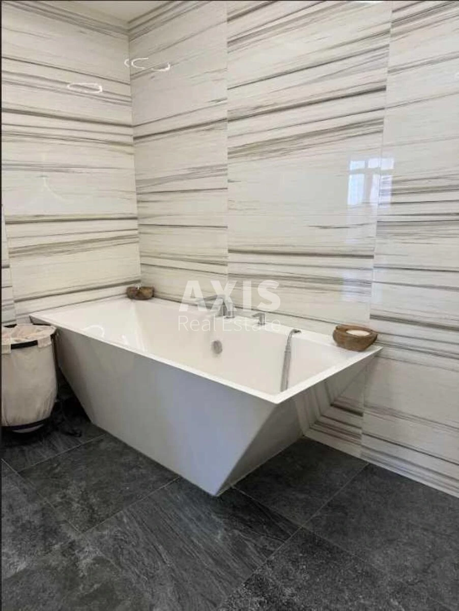 3k apartment vul. Александры Эстер 97001713