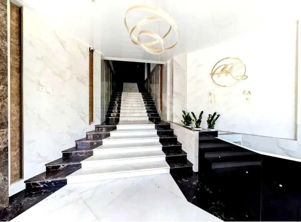 1k apartment vul. Glybochyc'ka 737058122