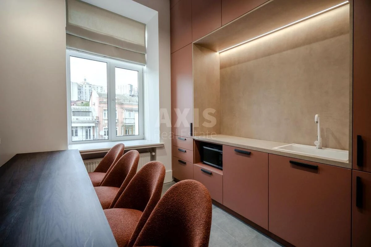 Office vul. Hmel'nyc'kogo Bogdana 51А, 570m26792112