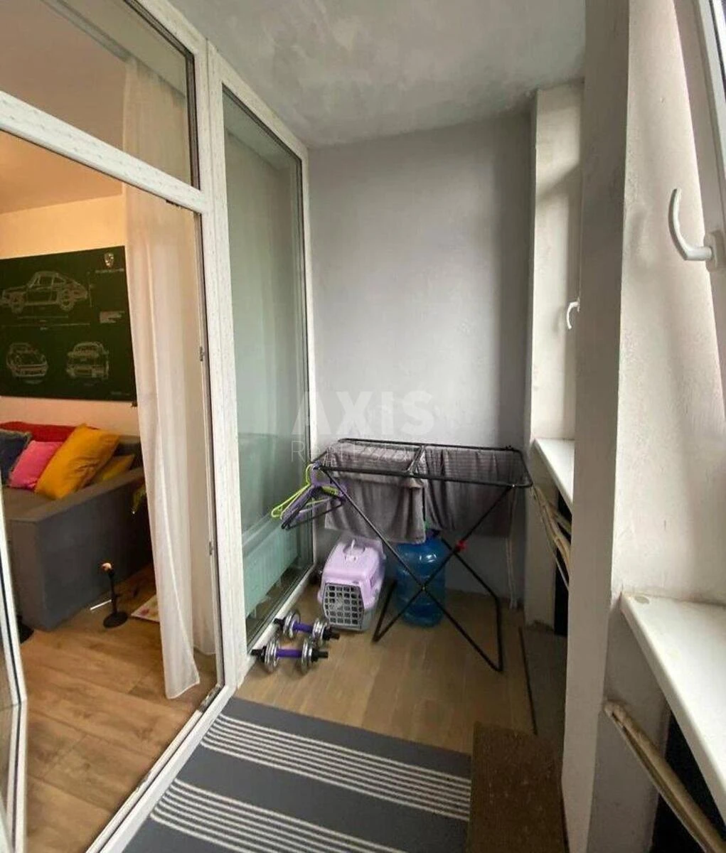 1k apartment pr-t Berestejskij 11Б650982