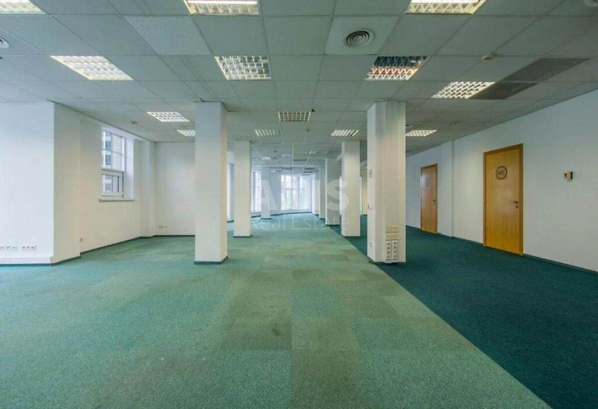 Office vul. Velyka Vasyl'kivs'ka 77А, 500m2686803