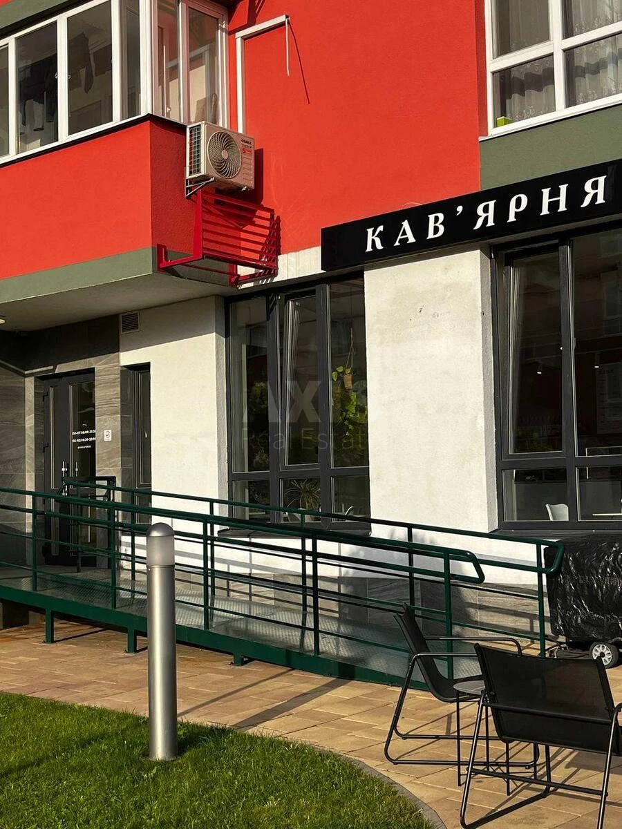 Объект торговли ул. Выговского Ивана 31, 52м2679900