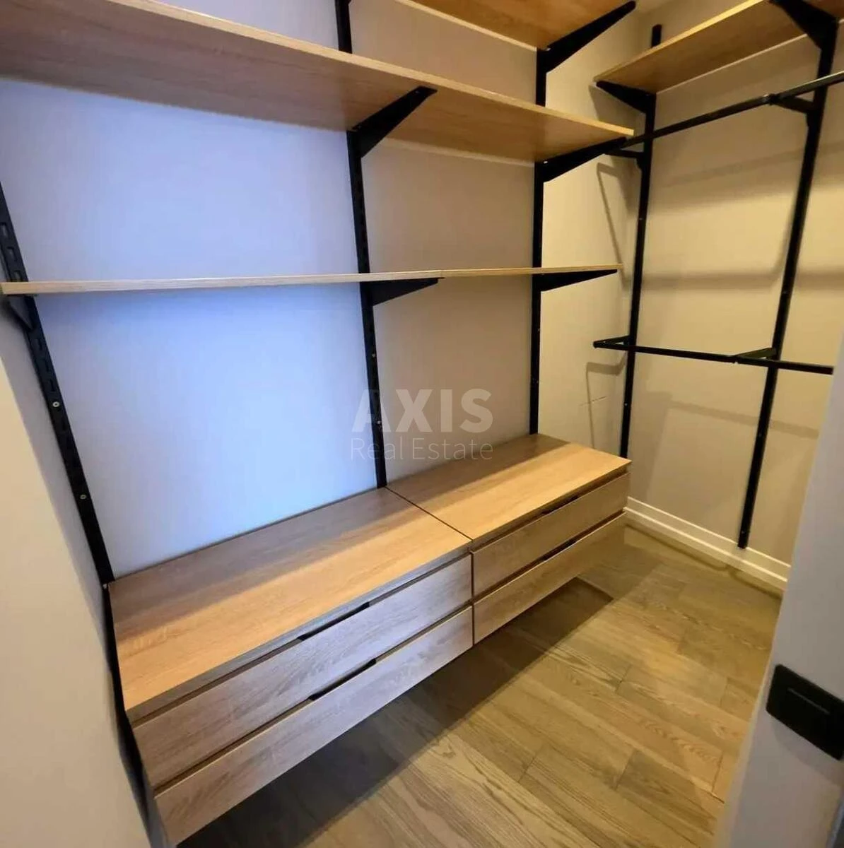 4k apartment vul. Buslivs'ka 12710736