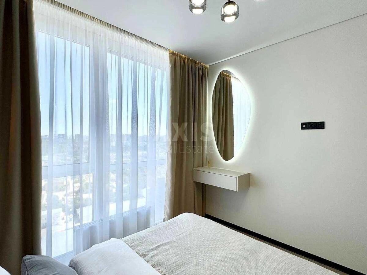 1k apartment vul. Prychal'na 10712928