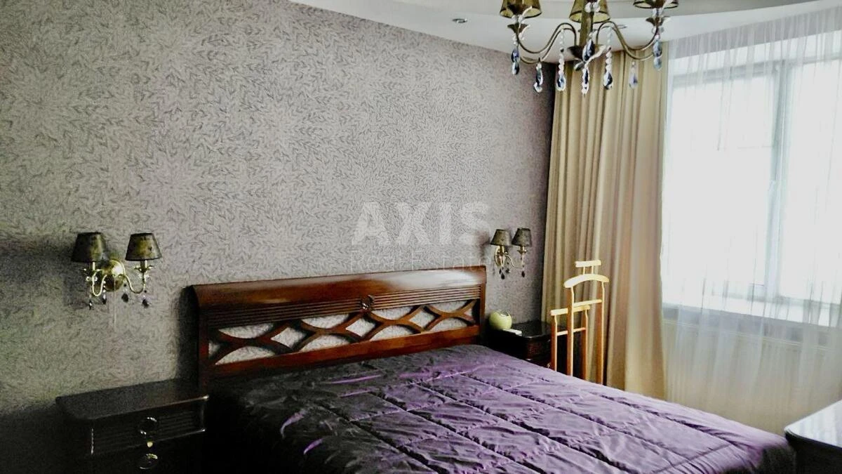 3к квартира ул. Богатырская 18А6677021