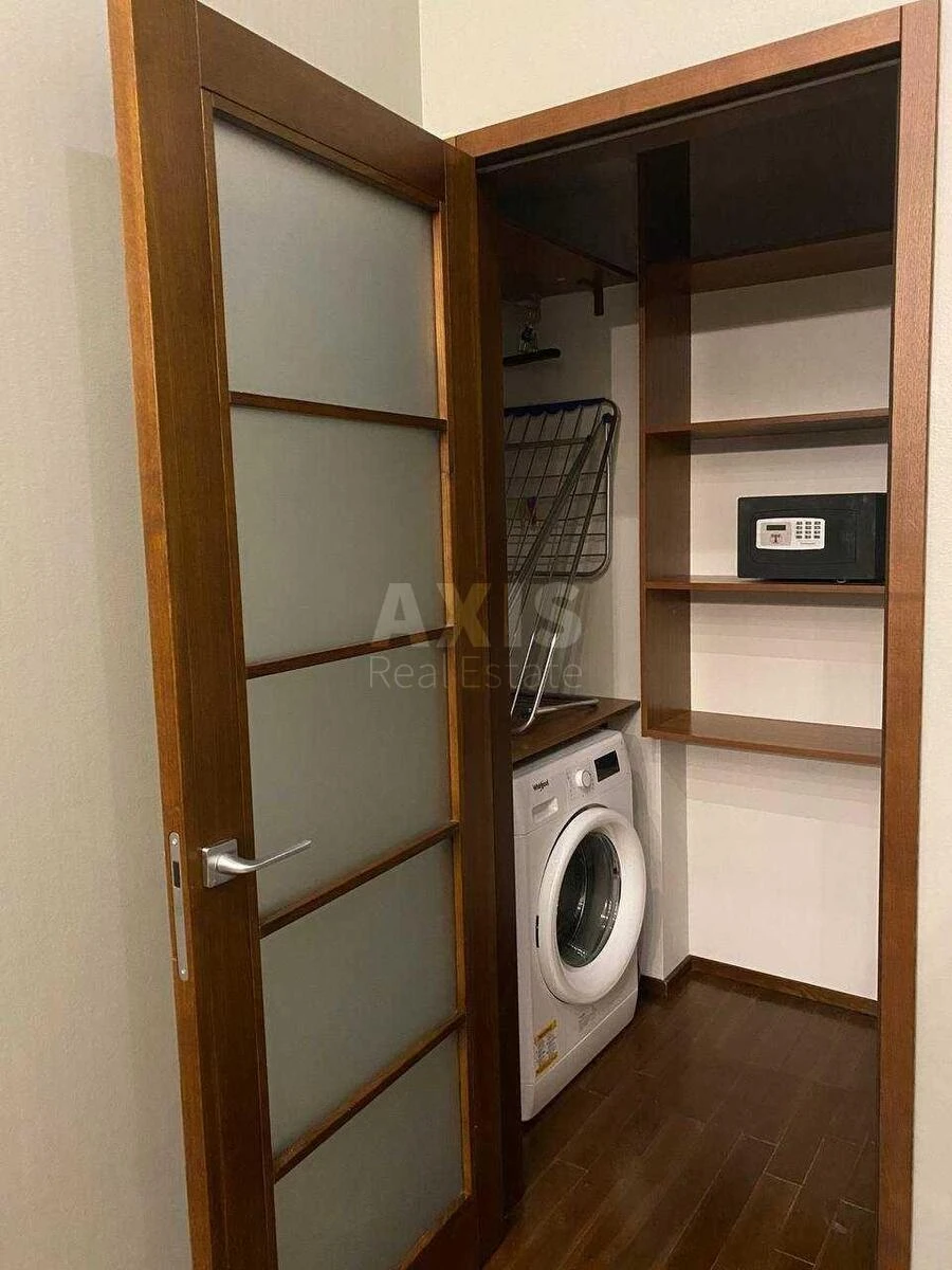 1k apartment vul. Strilec'ka 7/6697474
