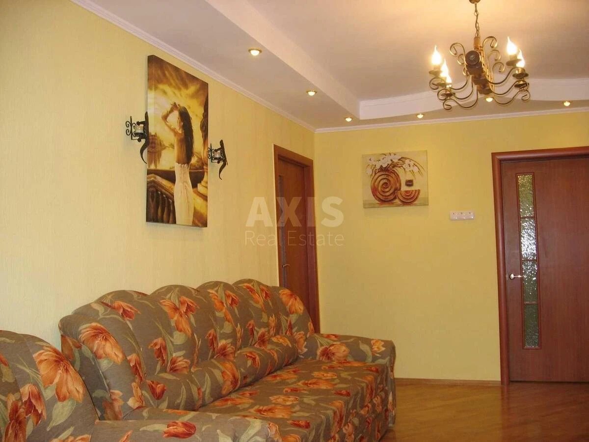 3к квартира ул. Студенческая 7142011