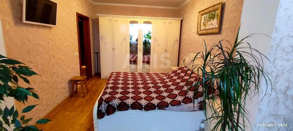 3k apartment pr-t Glushkova Akademika 47658448