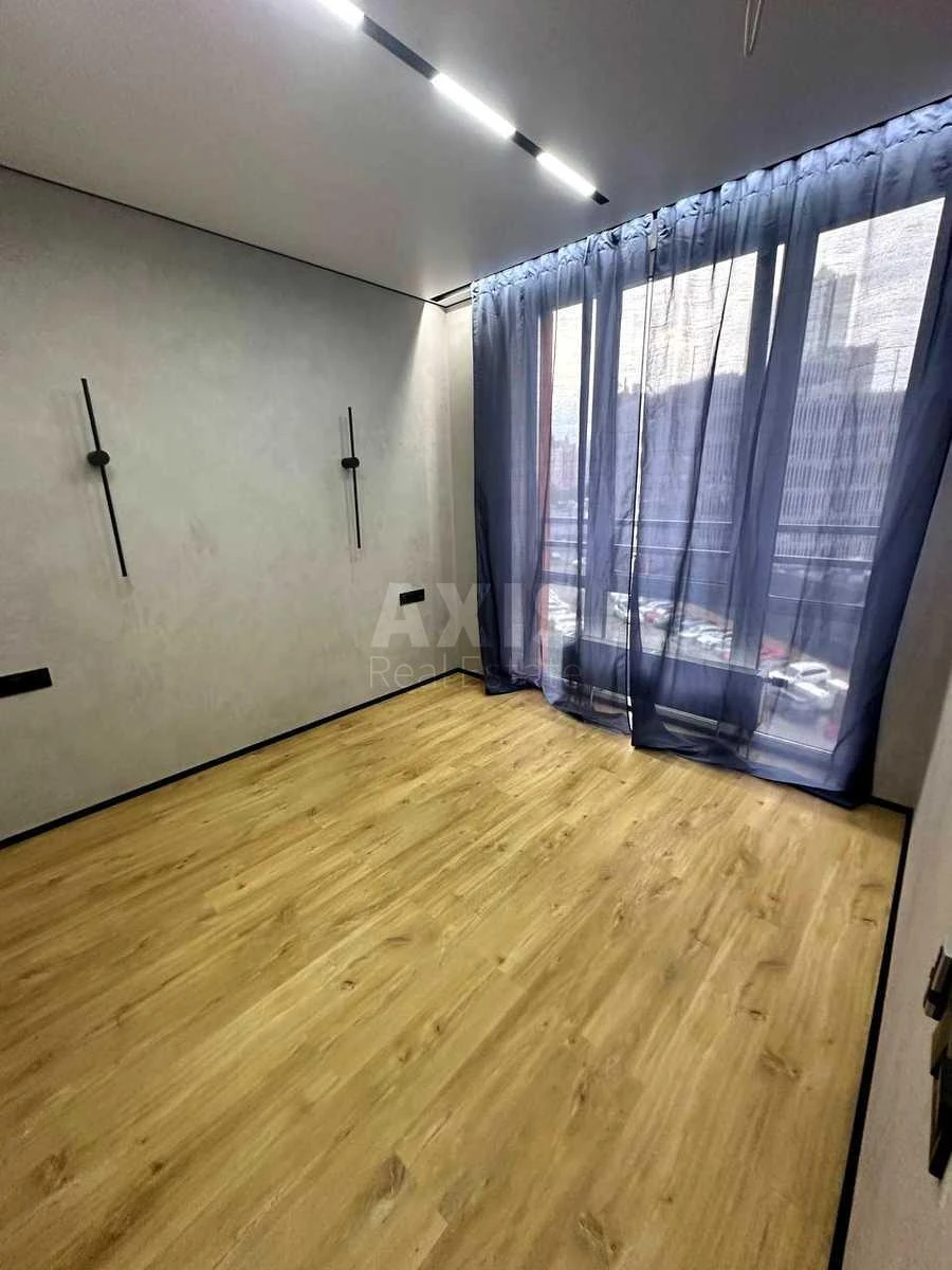 Офис наб. Днепровская 18А, 65м2708605