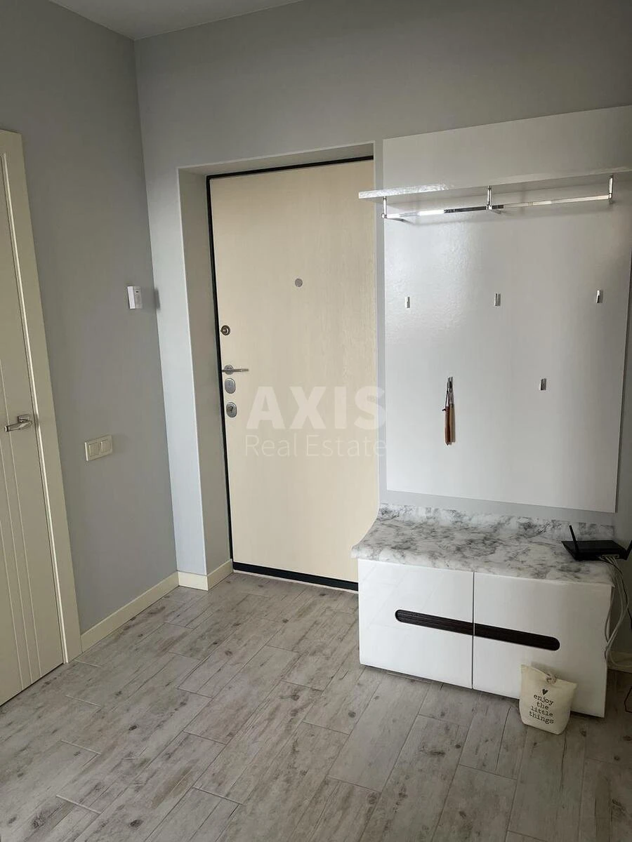 1k apartment vul. Yulia Zdanovska 34Б697028