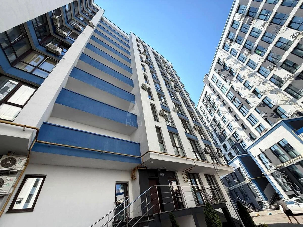 Офис ул. Центральная 21А, 84м27127921