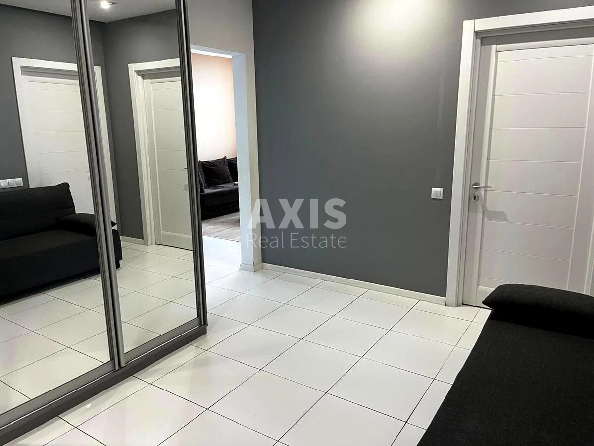 3k apartment vul. Mel'nykova fifty-one B677167
