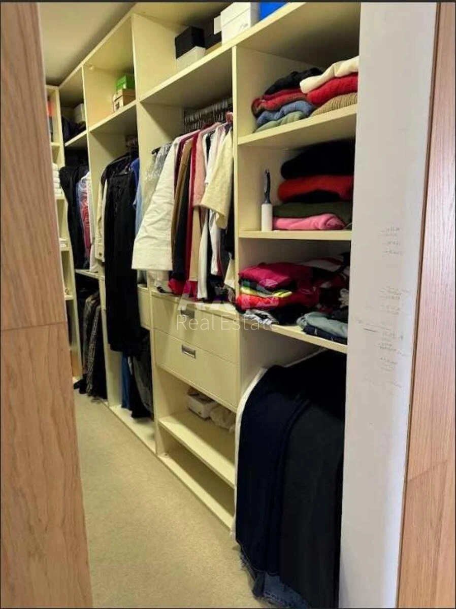 3k apartment vul. Александры Эстер 97001718
