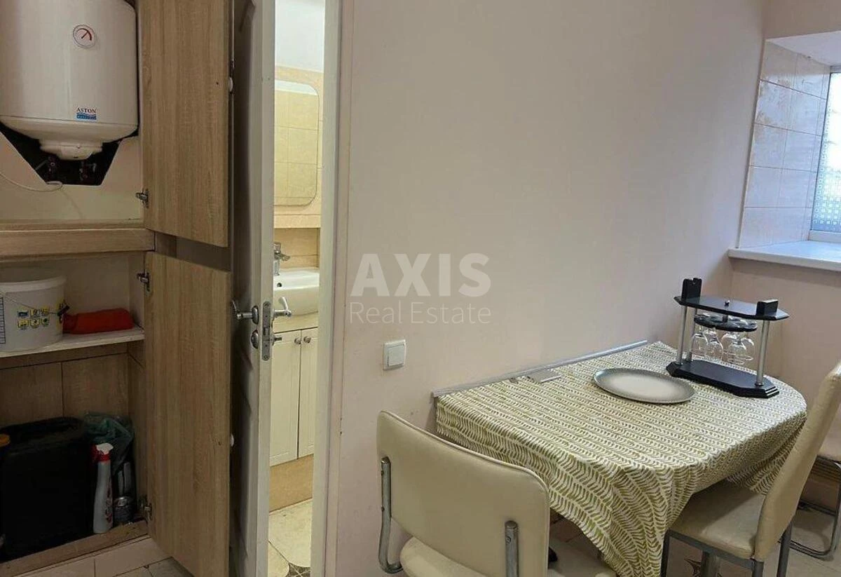 Office vul. Jaroslaviv Val 21Д, 95m2686755