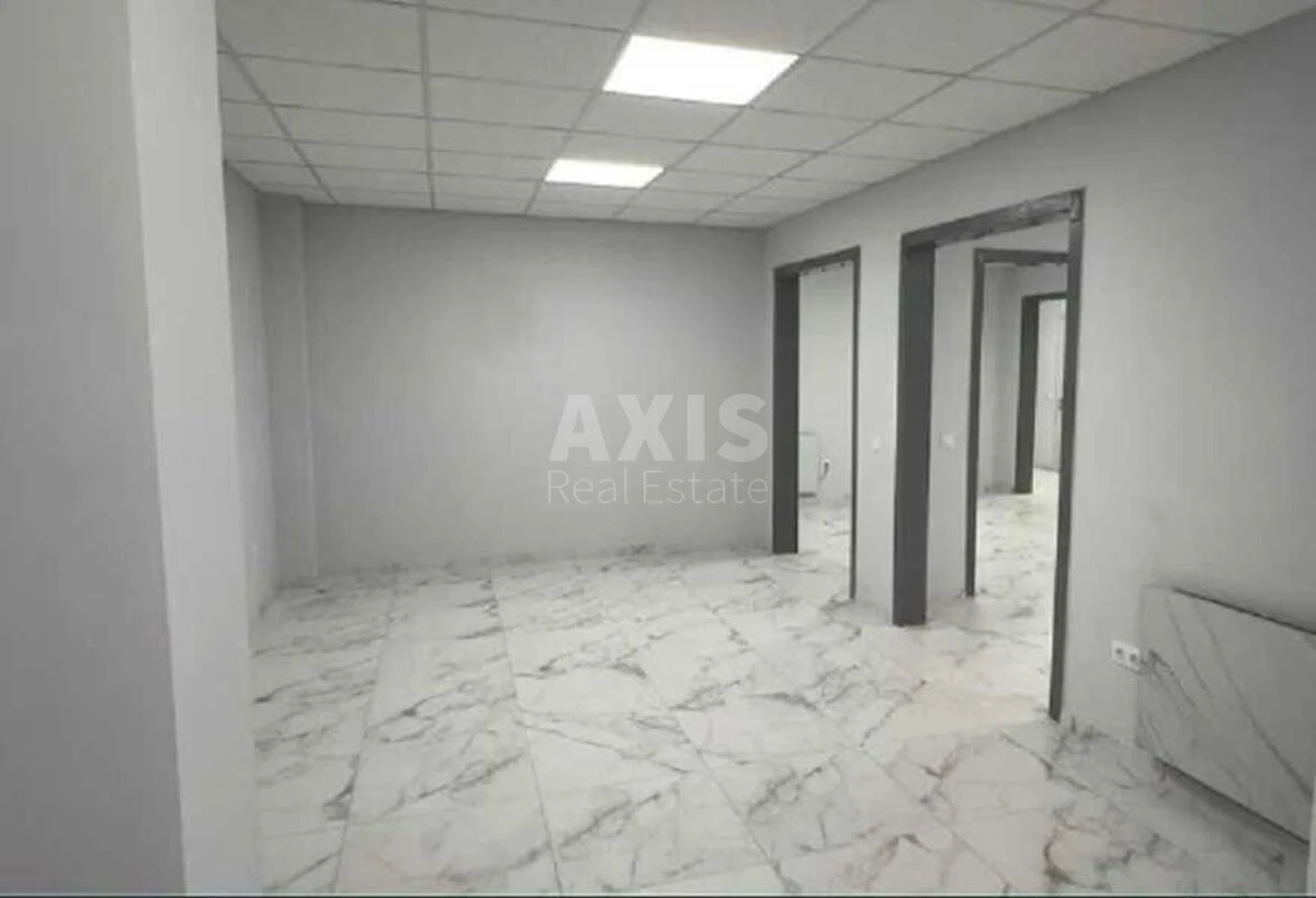 Объект торговли ул. Ревуцкого 54А, 98м2700281