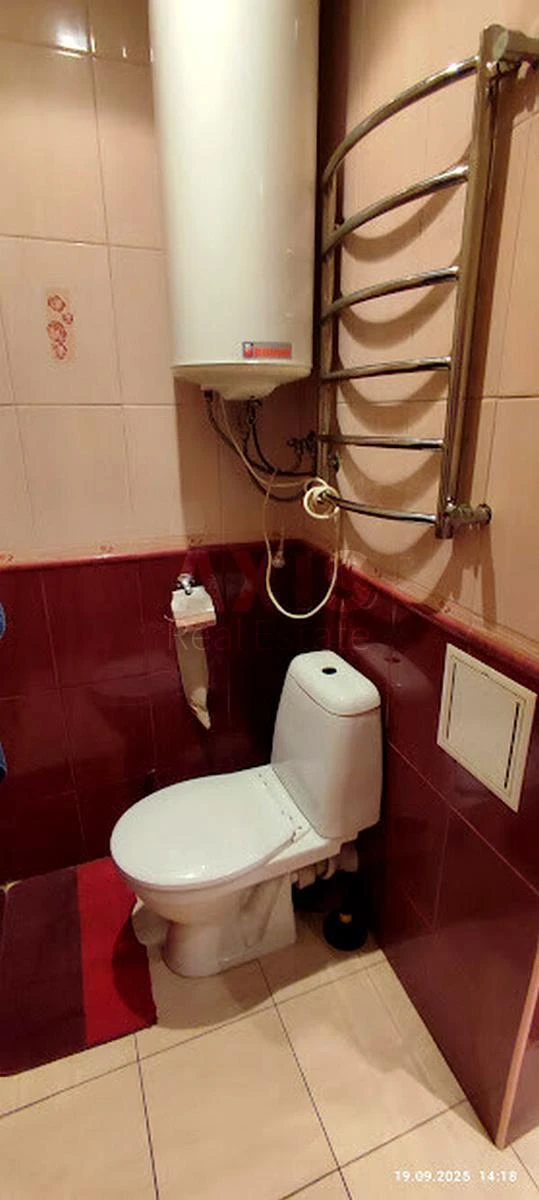 3k apartment pr-t Glushkova Akademika 476584413
