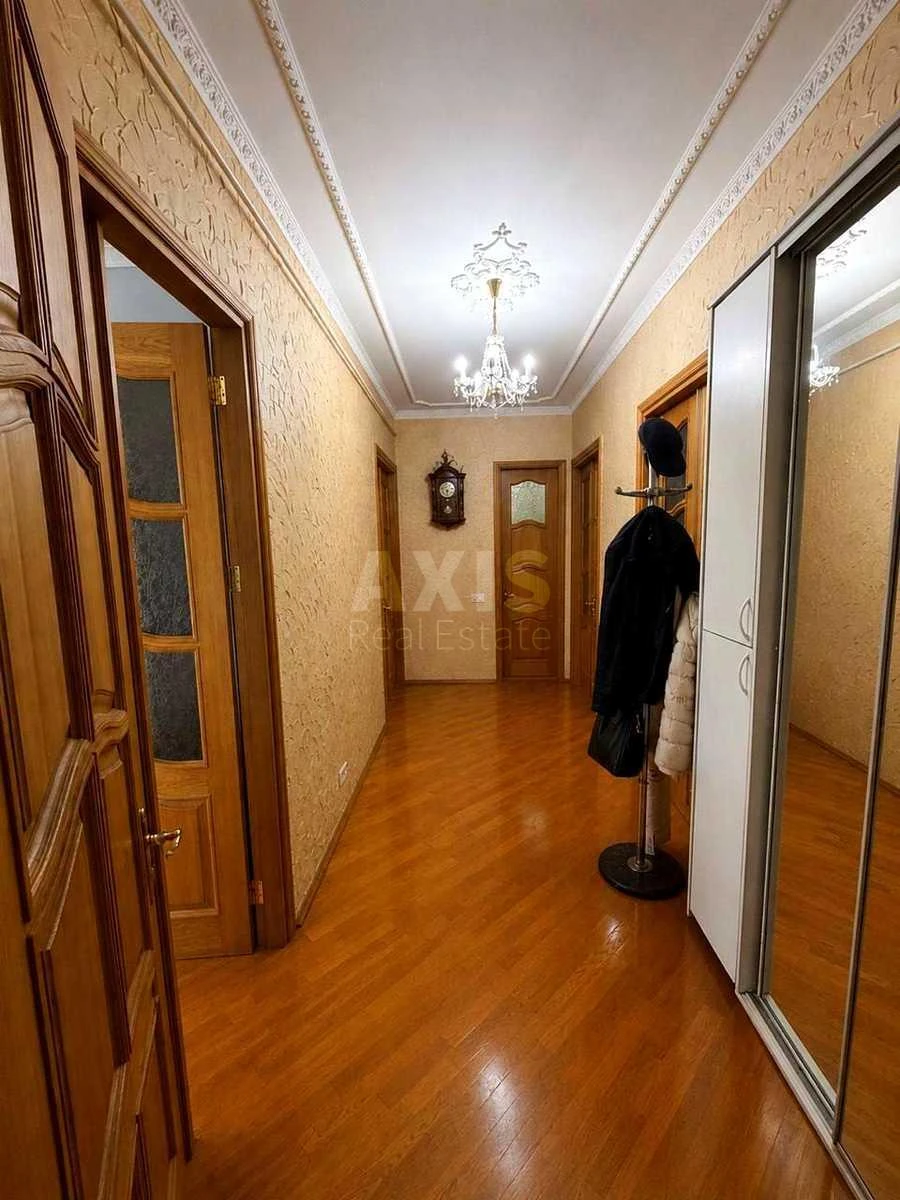 3к квартира пр-т Берестейский 73/1705797