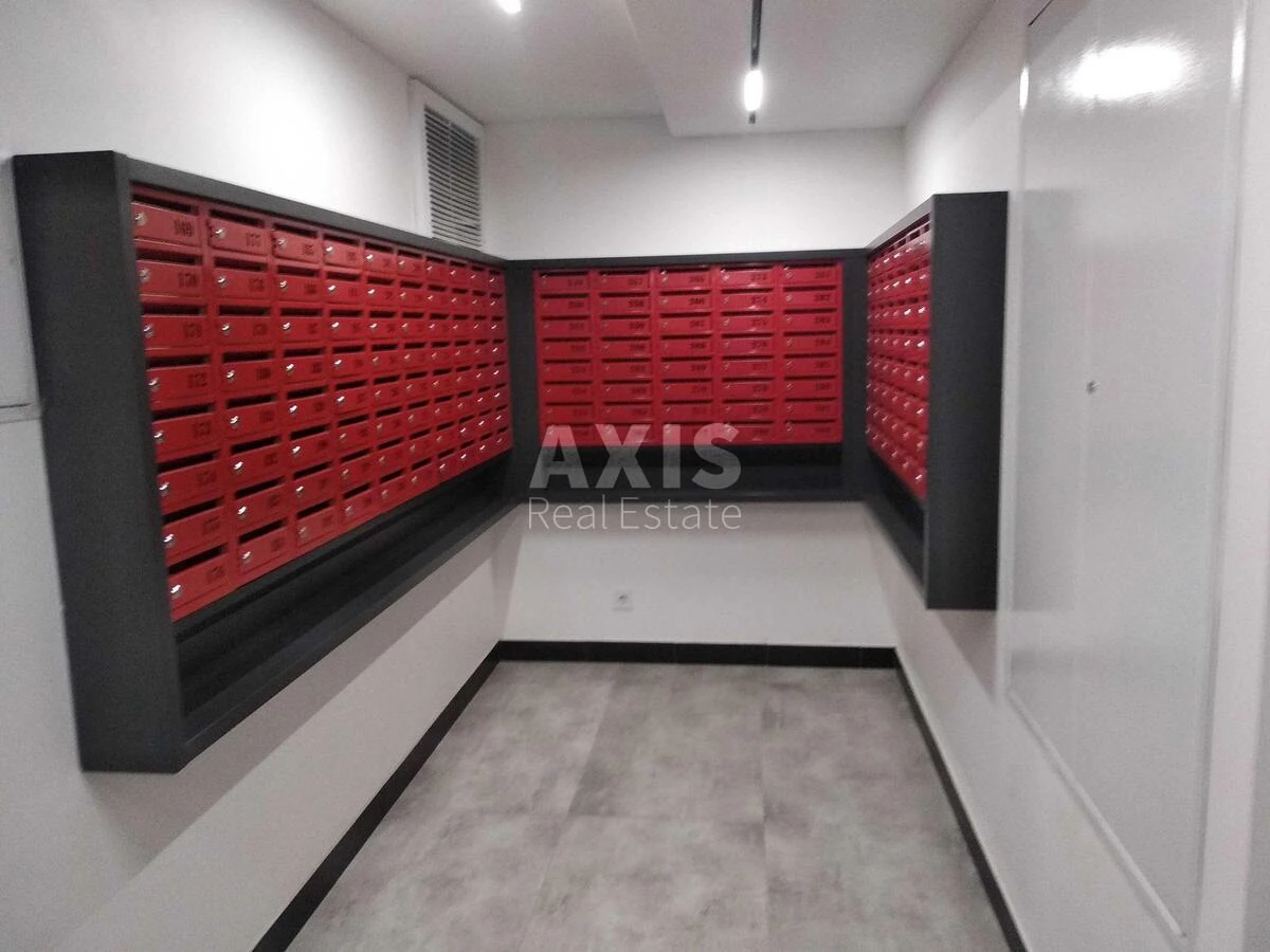 2к квартира ул. Булаховского Академика 1Б641674