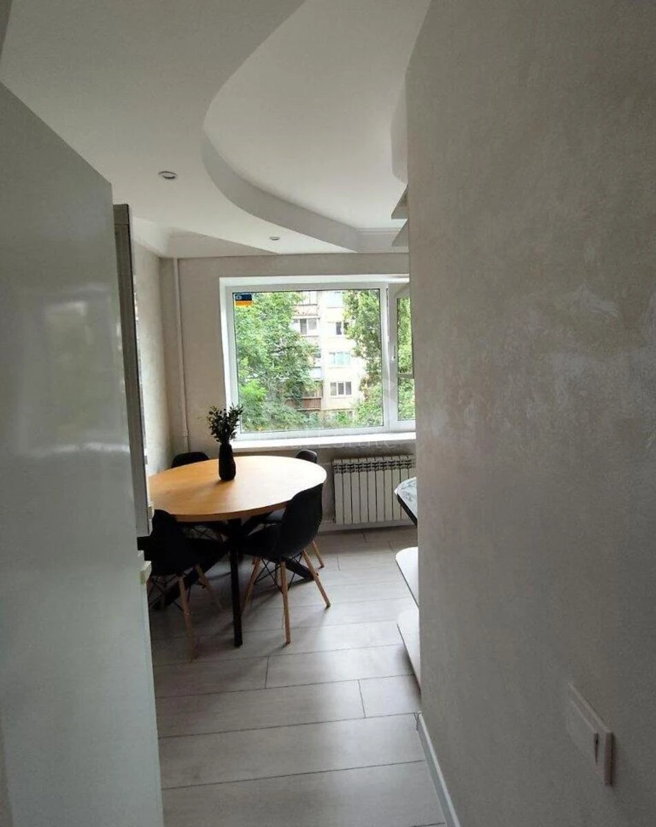 2k apartment bul. Verhovnoi' Rady 26Б695980