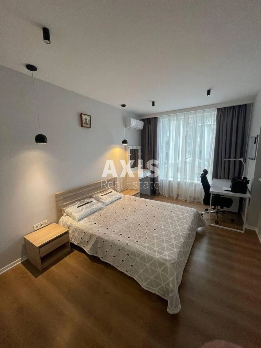 1k apartment vul. Kamianska 6543654