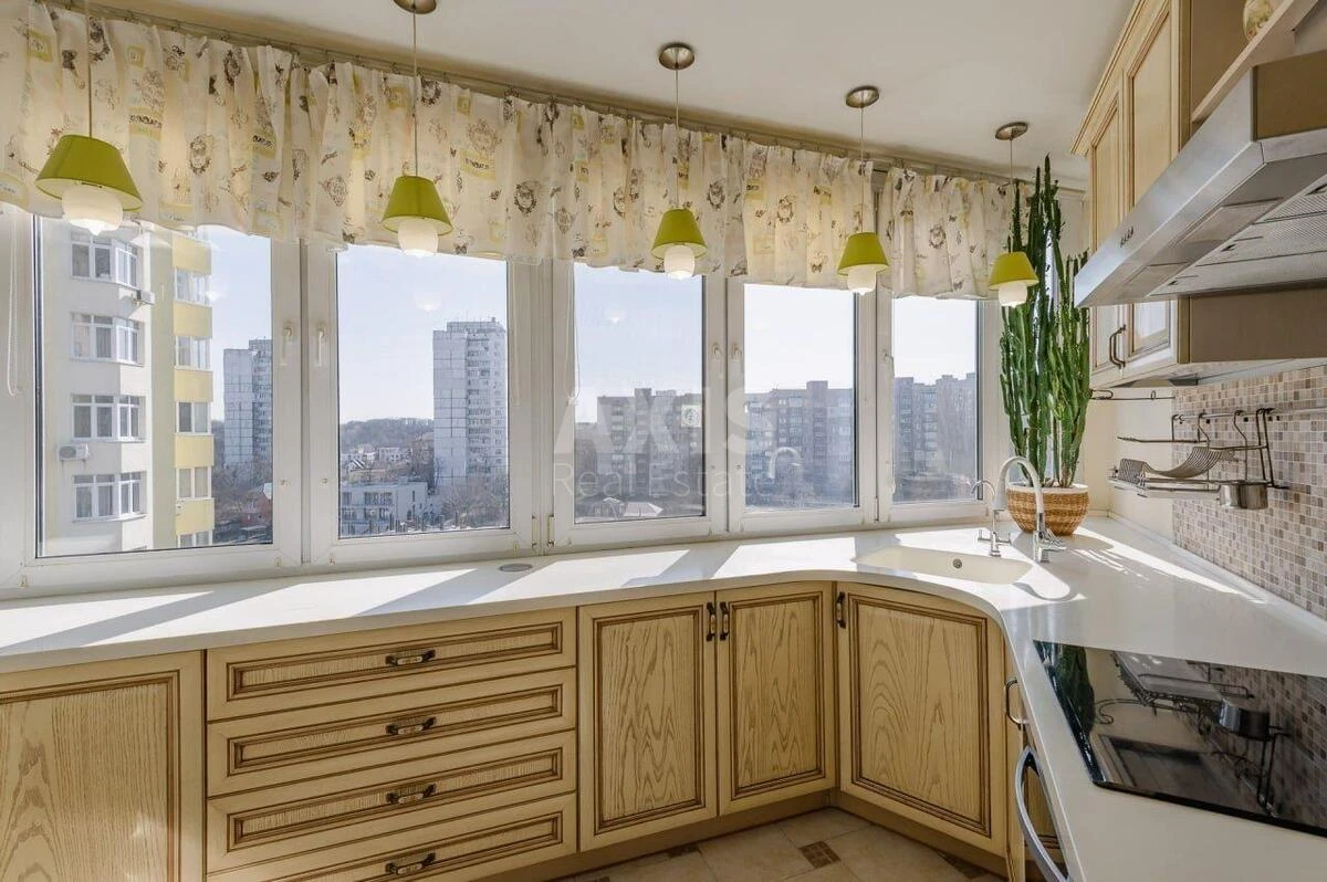 4k apartment vul. Saperno-Slobids'ka 22714050