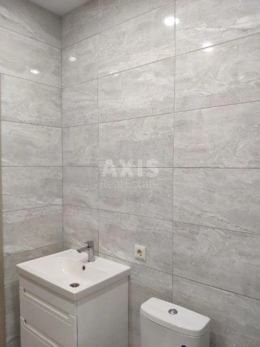 1k apartment vul. Radystiv 326855310