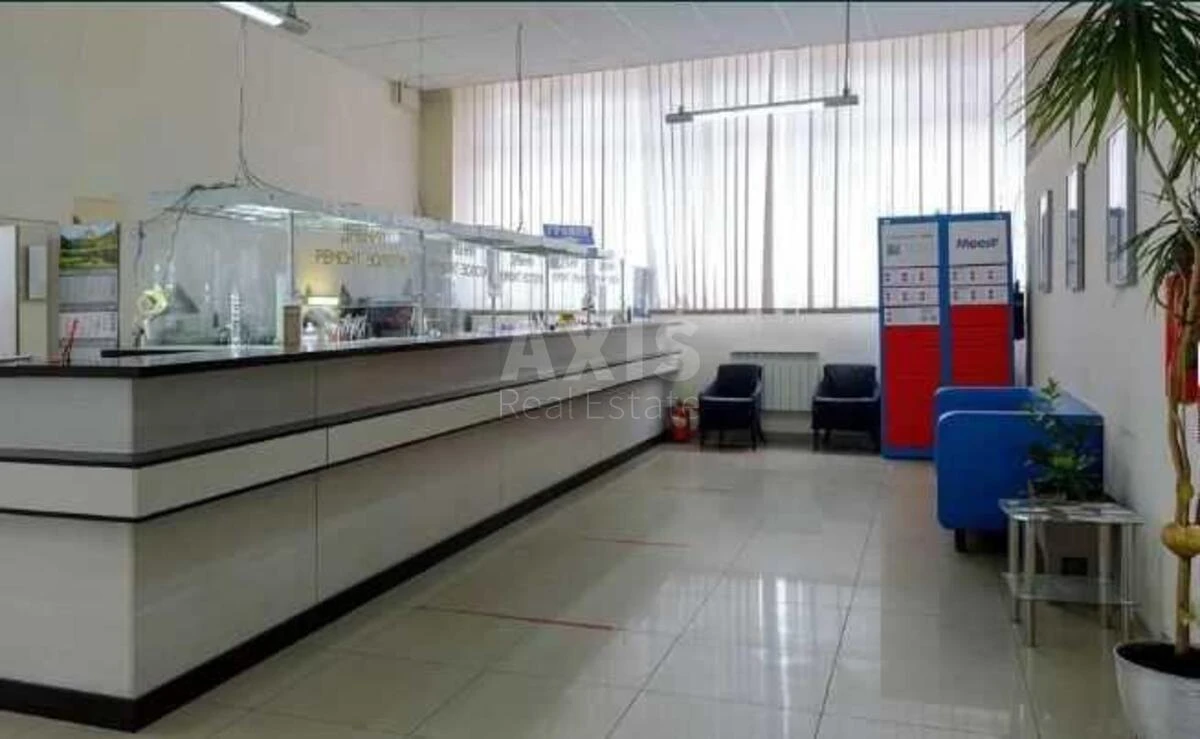 Office vul. Lypkivs'kogo Vasylja Mytropolyta 1, 6143m2674018