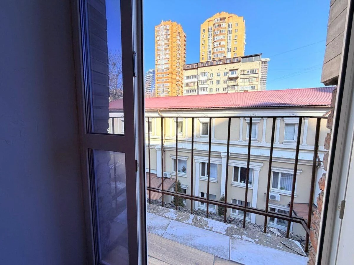 2k apartment vul. Vasylya Tyutyunnyka 13707281