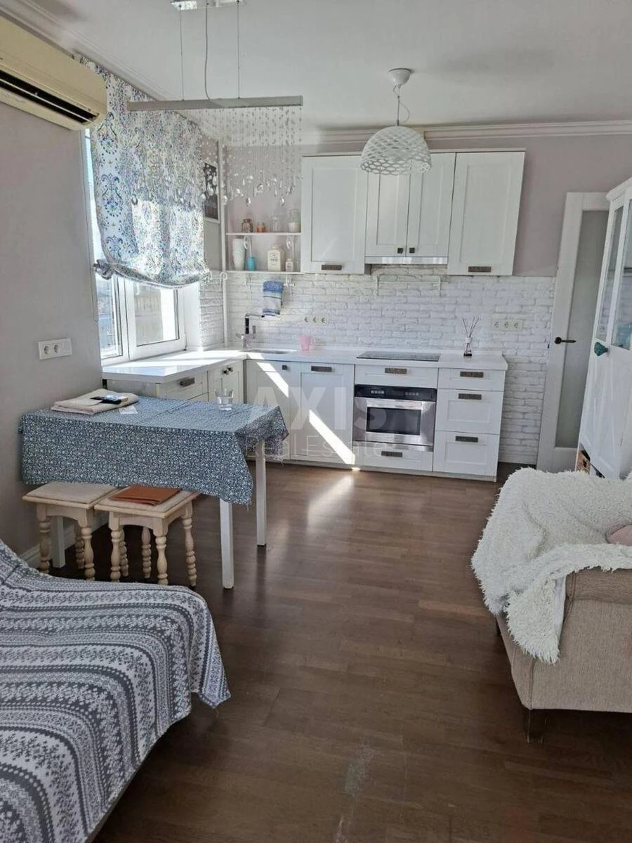 2k apartment vul. Serafymovycha 7/268393