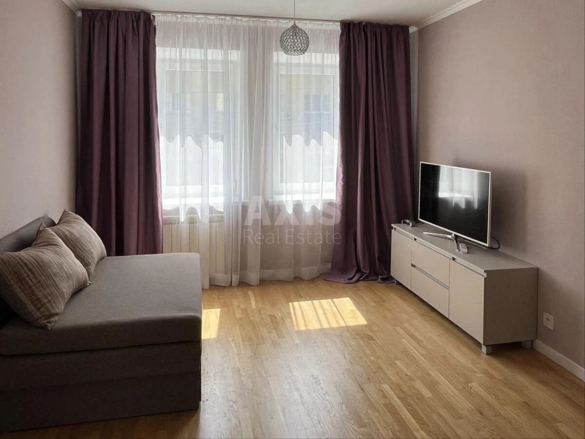 3к квартира ул. Межигорская 57698480