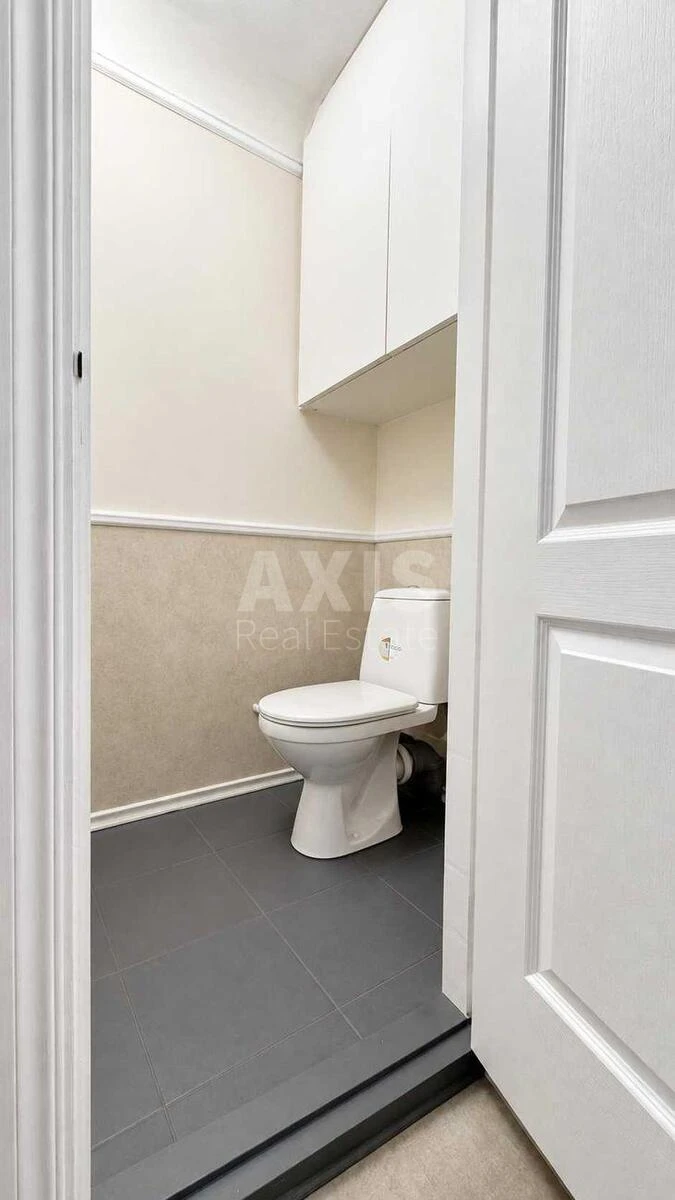 1k apartment vul. Jurkivs'ka 18711178