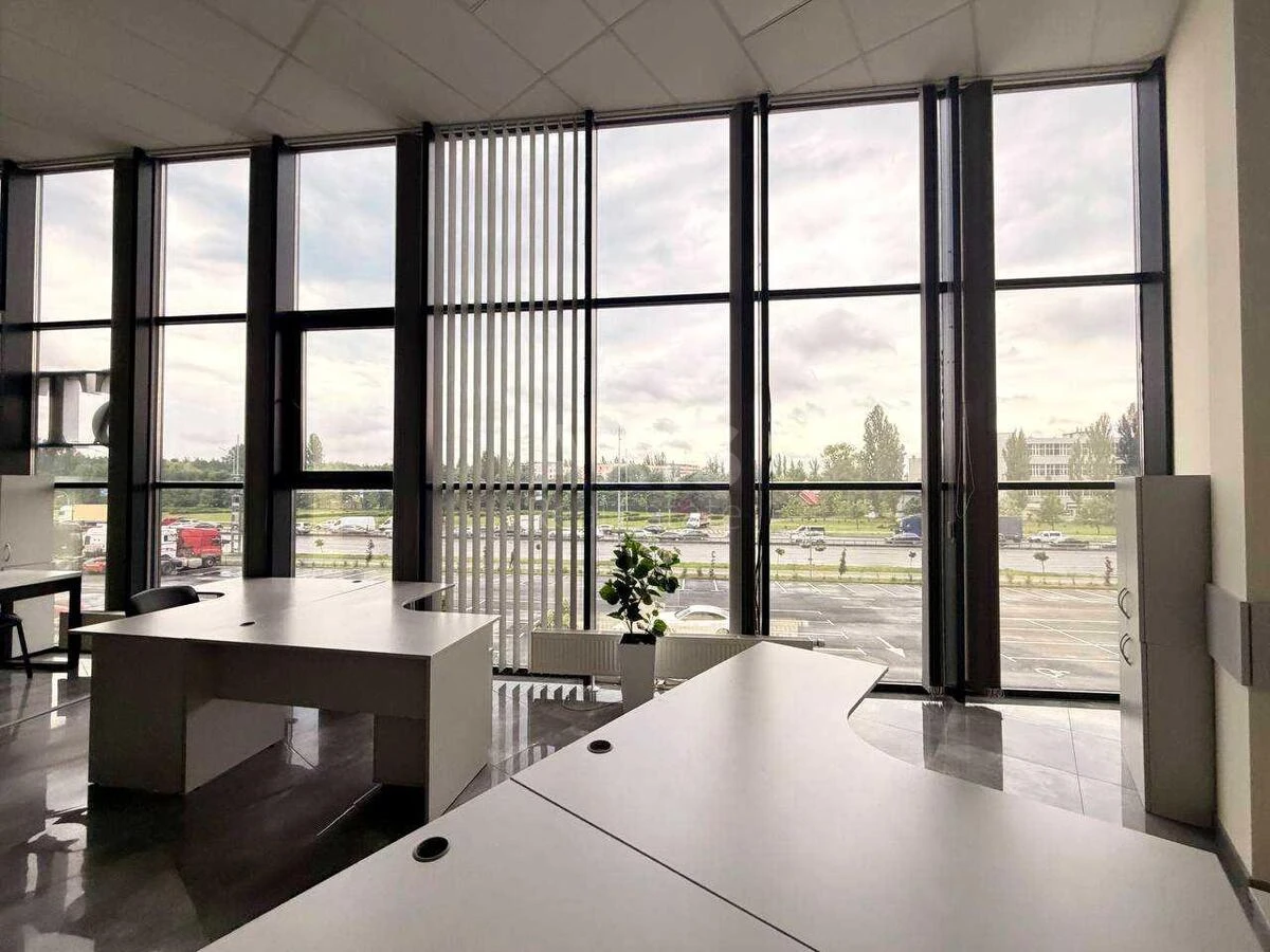 Office pr-t Bazhana Mykoly 17А, 365m2712808