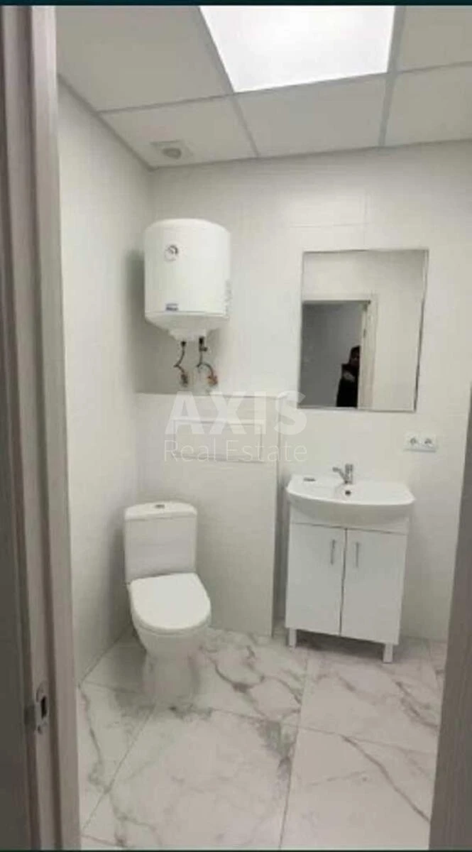 Объект торговли ул. Ревуцкого 54А, 98м2700289