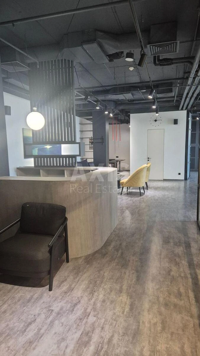 Office vul. Knyaziv Ostrozkykh 32/2, 183m2689503