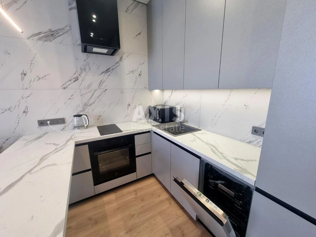2к квартира ул. Гарета Джонса 8669223