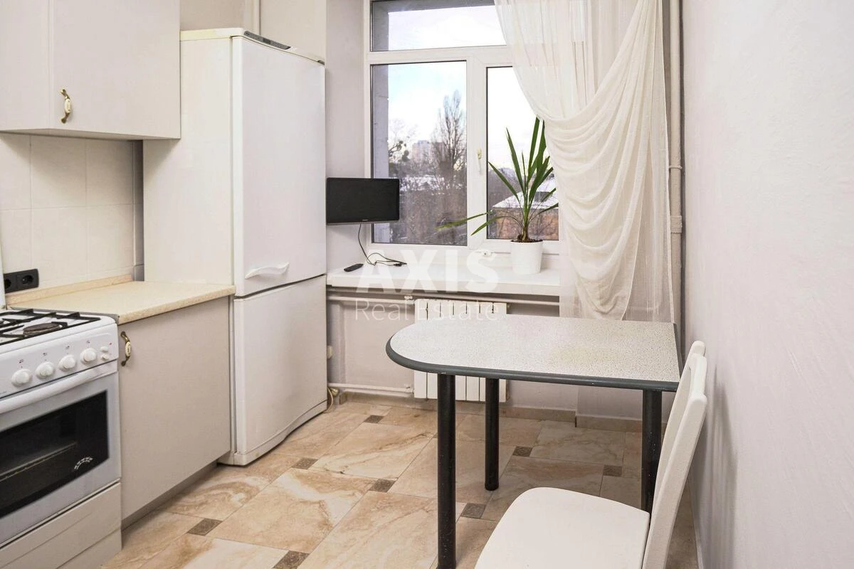 2k apartment pr-t Povitryanykh Syl 34671580