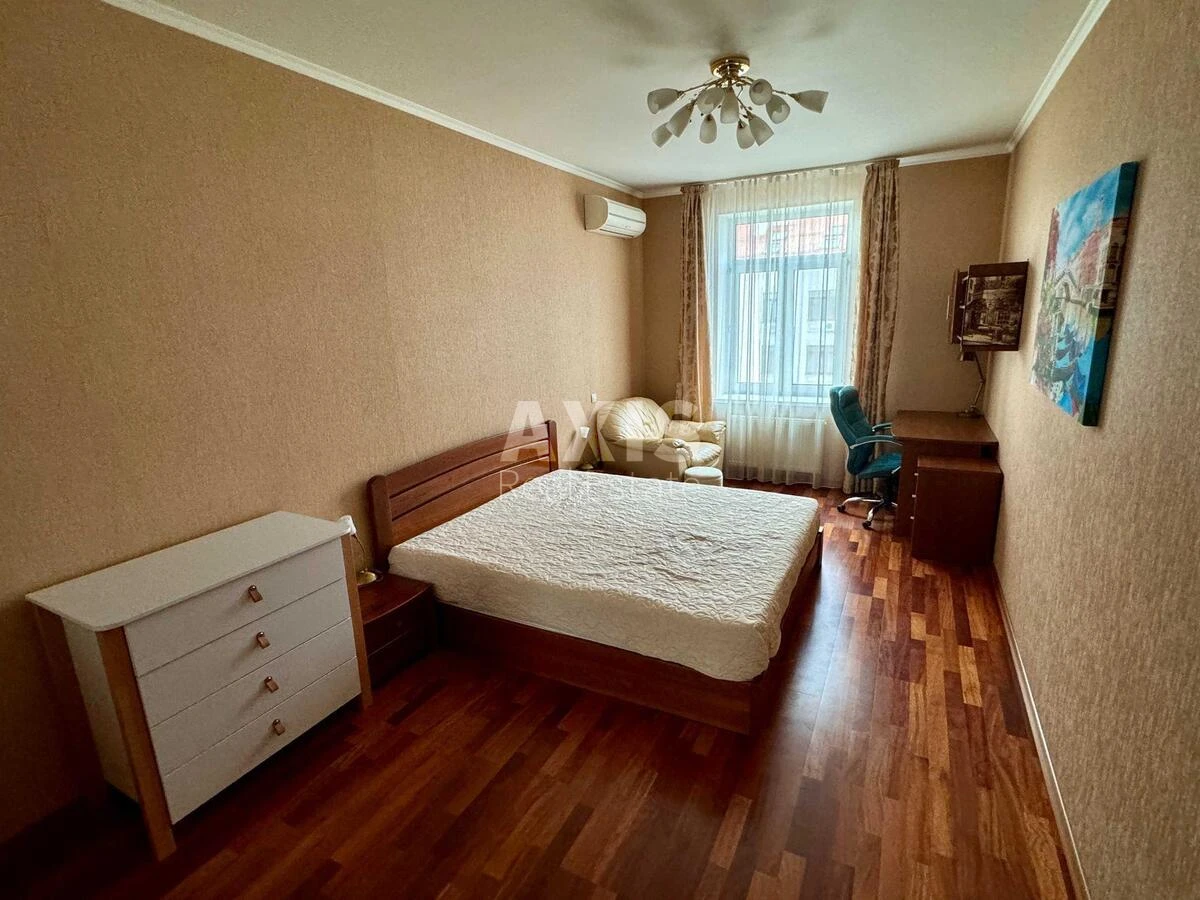2к квартира ул. Щекавицкая 30/396323814