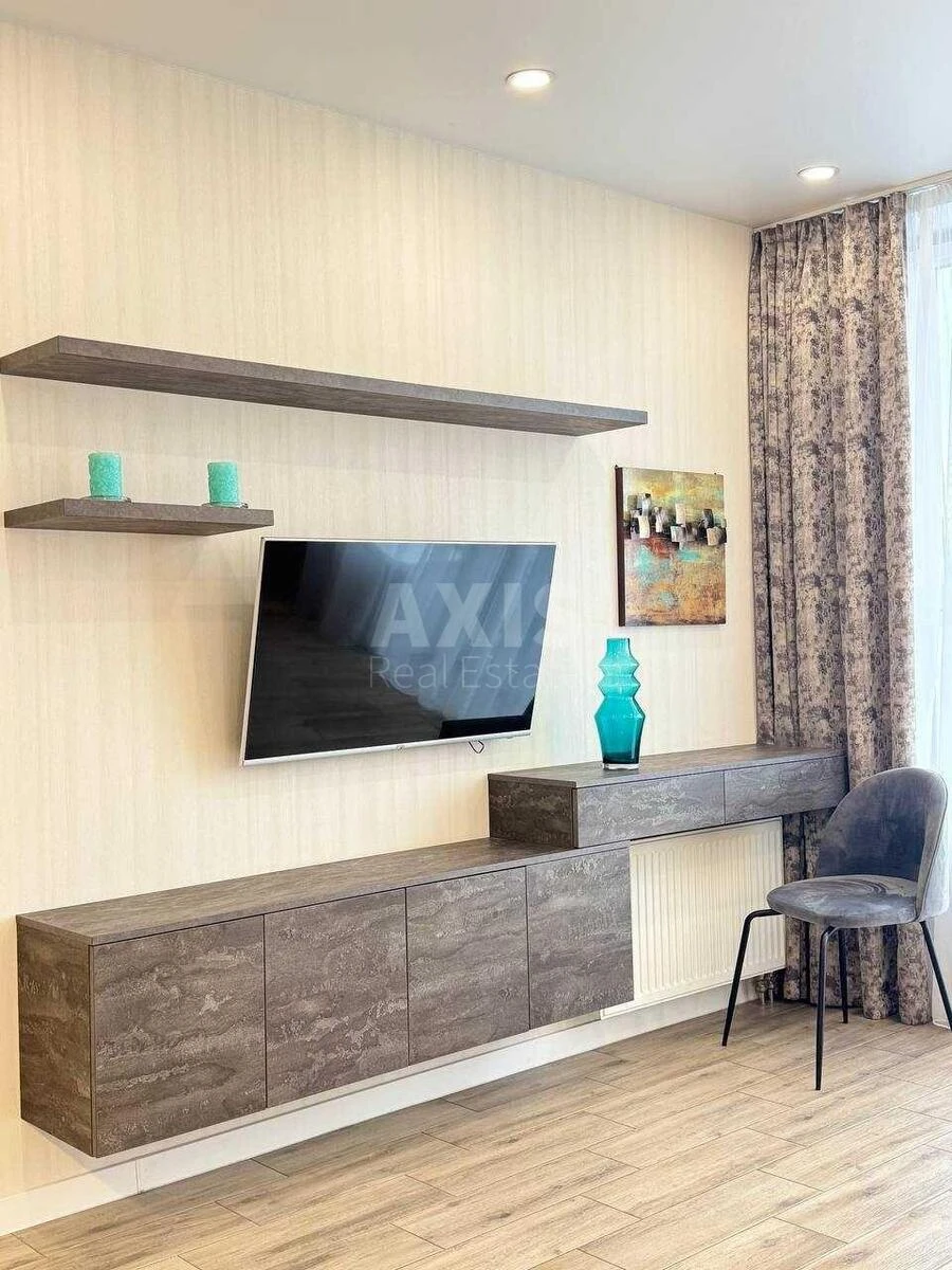 1k apartment pr-t Berestejskij 5Б692783