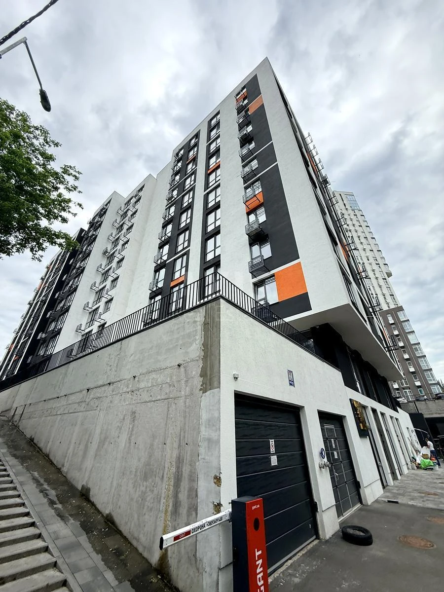 2k apartment vul. Rostyslavska 5А68888