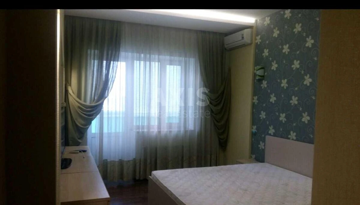 4k apartment vul. Chornovola V'jacheslava 25709640