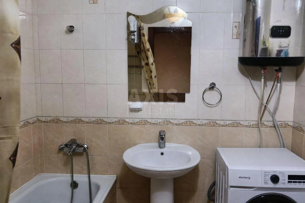 3k apartment vul. Liskivs'ka 28А708346