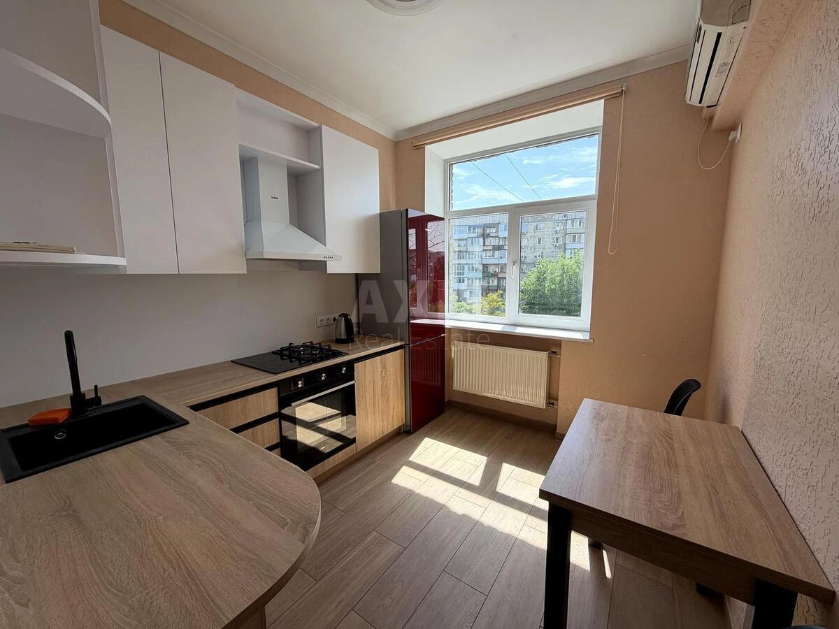 2k apartment vul. Zhyljans'ka 5469414